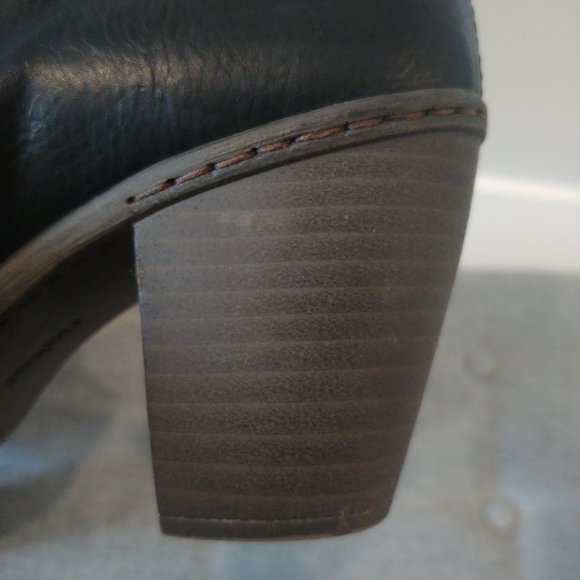 SOLD - Picture 9 of 12